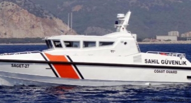 Tekne batma tehlikesi geçirdi! 3 kişi kurtarıldı