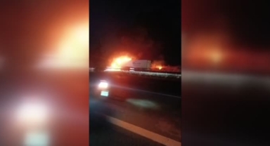 Tırda yangın çıktı