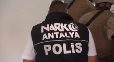 Zehir taciri 12 şüpheli gözaltında