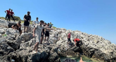 20 düzensiz göçmen kurtarıldı