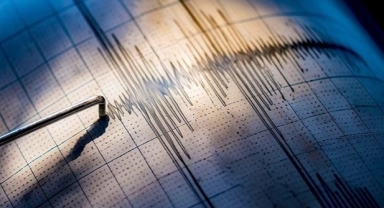Adana'da deprem