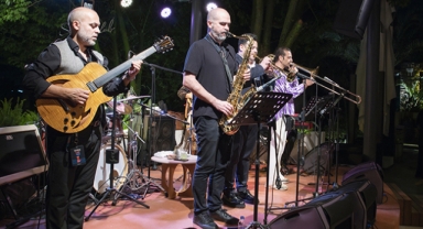Akra JazzBand Rusya'da