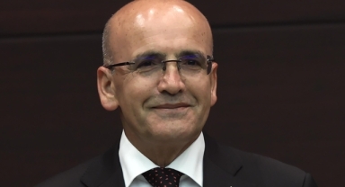 Bakan Şimşek: Yıllık enflasyonda belirgin düşüş öngörüyoruz
