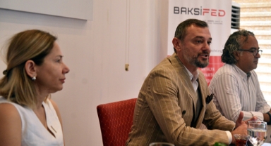Cengiz: Mavi yakalılar beyaz yakalıları geçti