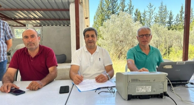 Çömezoğlu'ndan keçiboynuzu hasadı uyarısı