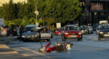 Kazada motosiklet sürücüsü öldü, 2 kişi yaralandı