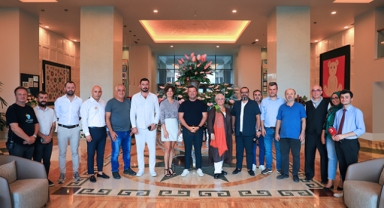 Kazı Başkanı Alanyalı, basın ile bir arada