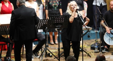 Konserle tazelendiler