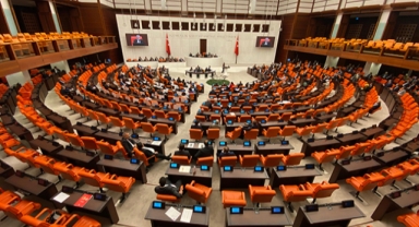Milletvekilleri arasında 'yolsuzluk' tartışması