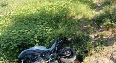 Motosiklet şarampole devrildi... Sürücü öldü