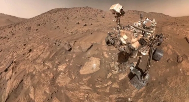 NASA Mars'ta yaşam belirtisi buldu