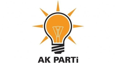 15 belediye başkanı ve 2 milletvekili AKP'ye geçiyor
