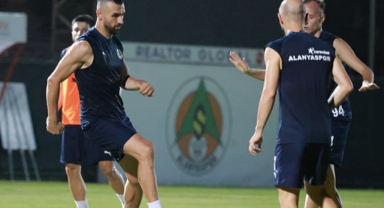 Alanyaspor’da hazırlıklar başladı