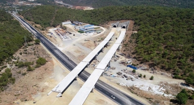 Antalya-Mersin arası 4,5 saate düşecek