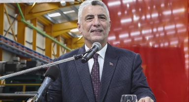 Bakan Bolat: Türkiye'miz dünya ekonomisinde takdir görüyor