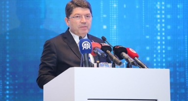 Bakan Tunç açıkladı: Çevrim içi eğitim platformu hizmete sunuldu