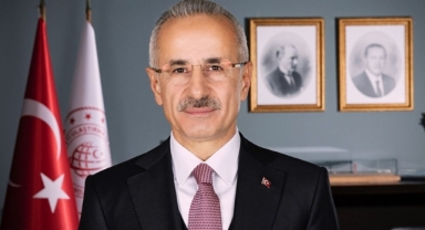 Bakan Uraloğlu: Instagram erişime açıldı