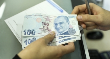 Bakanlık açıkladı: Yaşlı ve engelli aylıkları yatırılmaya başlandı