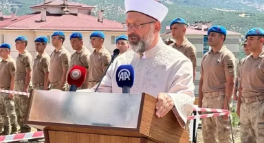 Başkan Erbaş: Camilerimiz, milletimizin adeta sığınma mekanları olmuş