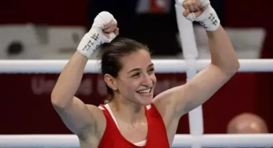 Buse Naz Çakıroğlu finalde!