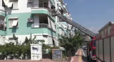 Buzdolabı motorundan yangın çıktı