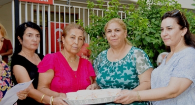 Çorumlulardan aşure ikramı