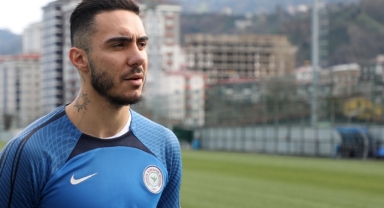 Beşiktaş, Emirhan Topçu'yu renklerine bağladı