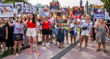 Hayvanseverlerden yasayı geri çek eylemi