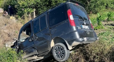 Hendeğe devrilen aracın sürücüsü öldü