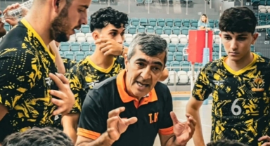 İlk maç İzmir’de