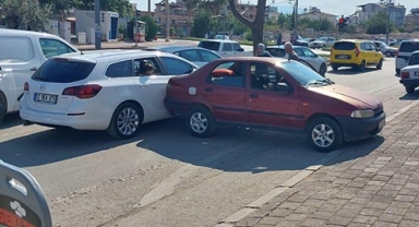 Kepez’de maddi hasarlı kaza!