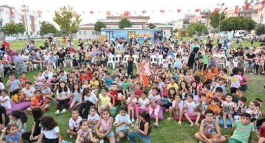 Kepez parklarında şenlik sürüyor