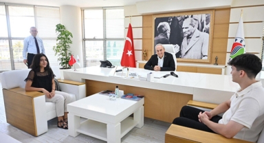 Öğrencilere burs müjdesi