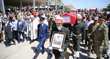 Şehit Piyade Er Uğurcan Işık memleketinde toprağa verildi