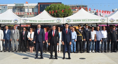 Serik'te Zafer Bayramı kutlamalrı