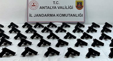 45 tabanca ele geçirilirdi