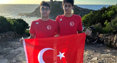Akrep’in yüzücüsü Dünya üçüncüsü