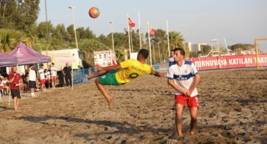 Antalya’dan 2 takım Süper Finallere gitti