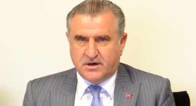 Bakan Bak: Bu millete hizmet etmeye devam ediyoruz