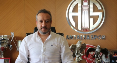Başkanın cezası yarıya indirildi