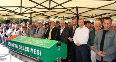Belediye Başkanı'nın kızı toprağa verildi
