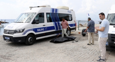 Deniz polisi erkek cesedi buldu