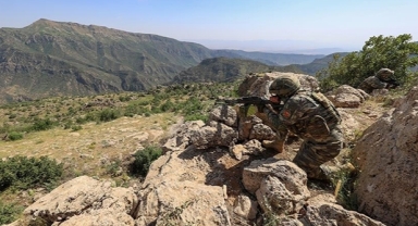 Fırat Kalkanı'nda 8 terörist etkisiz hale getirildi