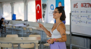 Gençlik kampında dostluk köprüsü