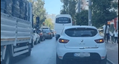 Güllük Caddesi’nde trafik çilesi