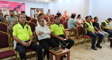 Kemer’de servis şoförlerine eğitim