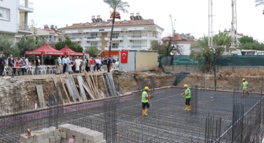 Kemer'de temel atma töreni