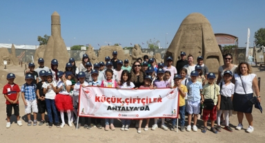 Minik çiftçiler Antalya'da