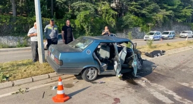 Otomobiller çarpıştı: 7 yaralı