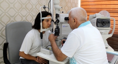 Uzman uyardı: Okul çağı miyopisi çocukların uzağı görmesini etkiliyor